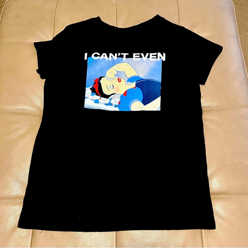 Disney girls Large Snow White I can’t even t shirt
